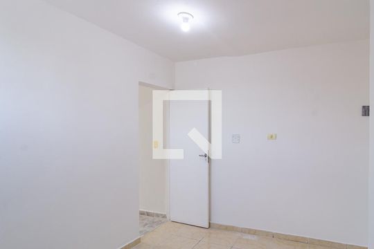 Sala de casa para alugar com 2 quartos, 40m² em Americanópolis, São Paulo