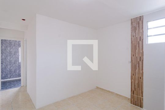 Sala de casa para alugar com 2 quartos, 40m² em Americanópolis, São Paulo