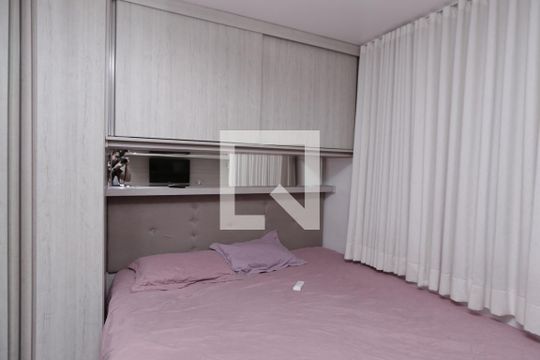 Quarto 2 de apartamento para alugar com 2 quartos, 70m² em Darcy Vargas, Contagem