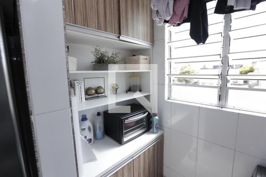 Área de Serviço de apartamento para alugar com 2 quartos, 70m² em Darcy Vargas, Contagem