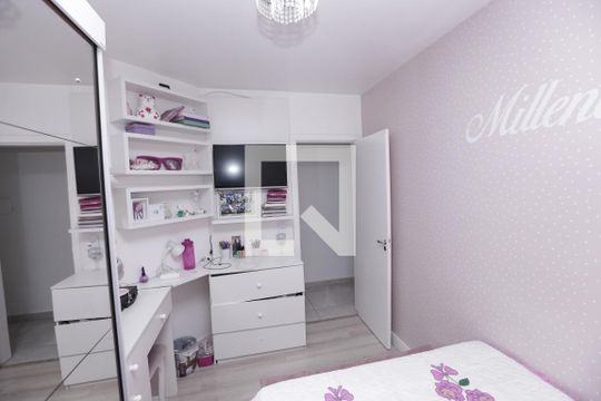 Quarto 1 de apartamento para alugar com 2 quartos, 70m² em Darcy Vargas, Contagem