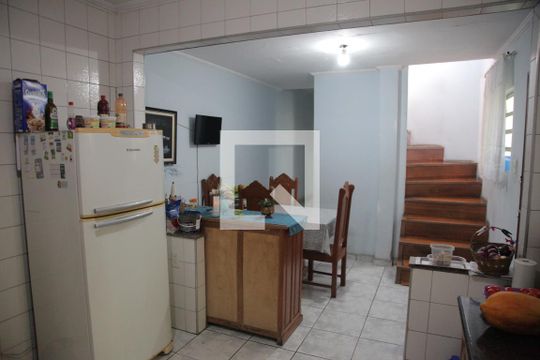 Cozinha de casa à venda com 3 quartos, 208m² em Veloso, Osasco