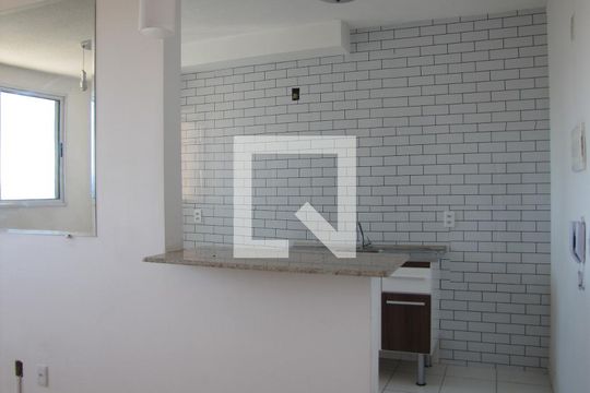 Cozinha de apartamento para alugar com 2 quartos, 48m² em Ermelino Matarazzo, São Paulo