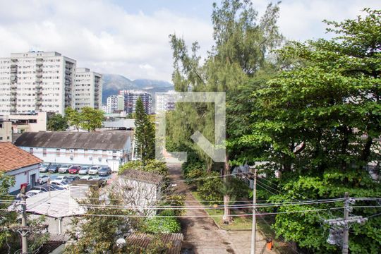 Suite - Janela de apartamento à venda com 3 quartos, 80m² em Méier, Rio de Janeiro