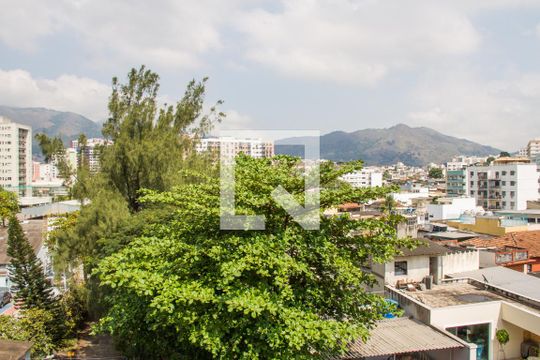 Suíte - Janela de apartamento à venda com 3 quartos, 80m² em Méier, Rio de Janeiro