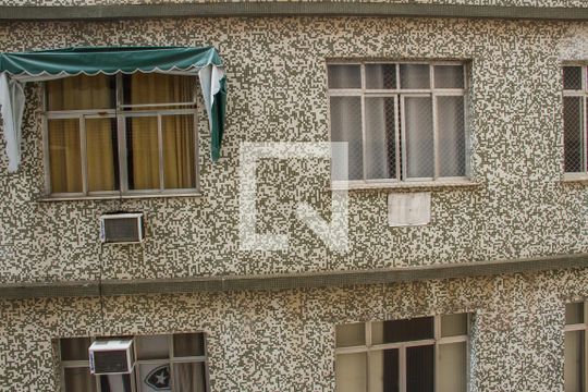 Quarto 01 - Janela de apartamento à venda com 3 quartos, 76m² em Méier, Rio de Janeiro