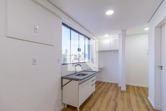 Studio de kitnet/studio para alugar com 1 quarto, 22m² em Centro, Osasco