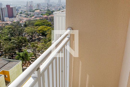 Varanda  de apartamento para alugar com 1 quarto, 38m² em Vila Assunção, Santo André