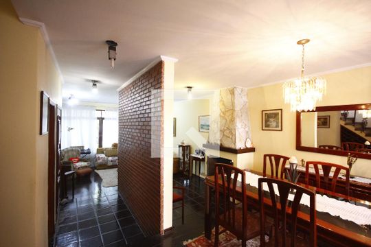 Sala de casa à venda com 3 quartos, 300m² em Vila Mariana, São Paulo