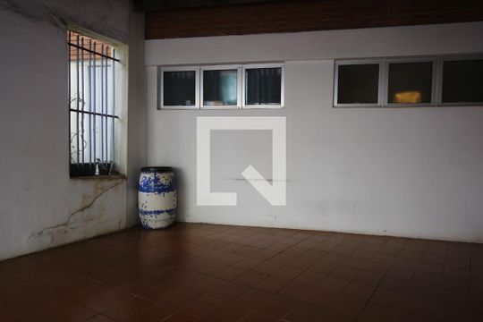 Garagem de casa à venda com 3 quartos, 300m² em Vila Mariana, São Paulo