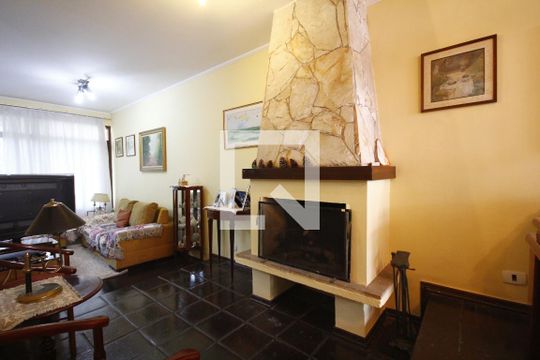 Sala de casa à venda com 3 quartos, 300m² em Vila Mariana, São Paulo