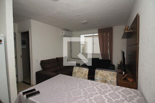 Sala de apartamento à venda com 2 quartos, 44m² em Hípica, Porto Alegre