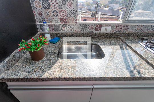 Cozinha  de kitnet/studio para alugar com 1 quarto, 30m² em Centro, Diadema
