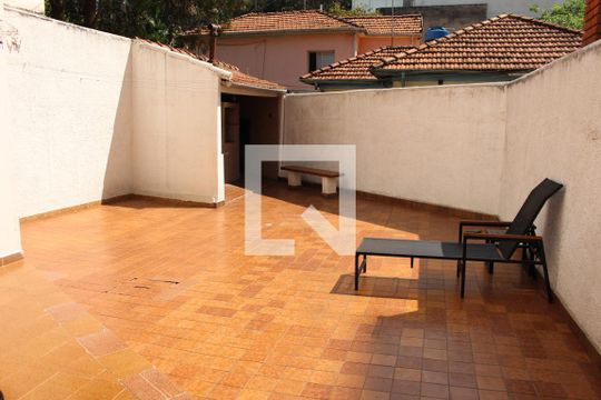 Área Externa de casa à venda com 5 quartos, 174m² em Vila Ester (zona Norte), São Paulo