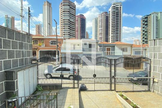 Vista da Sala  de casa para alugar com 3 quartos, 330m² em Jardim Analia Franco, São Paulo