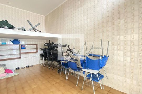 Área Comum - Quintal Coberto  de casa para alugar com 3 quartos, 330m² em Jardim Analia Franco, São Paulo