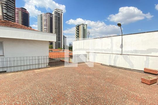 Área Comum - Quintal Superior de casa para alugar com 3 quartos, 330m² em Jardim Analia Franco, São Paulo