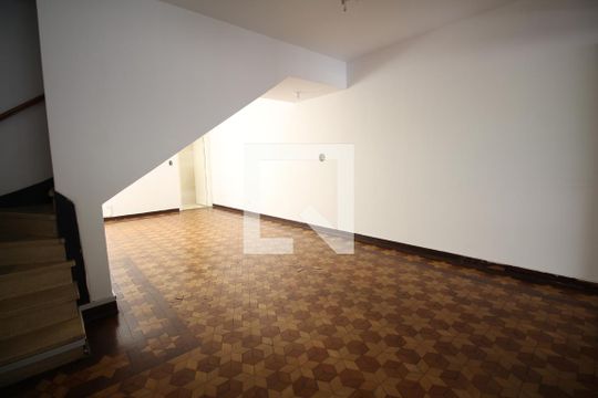 Sala de casa à venda com 6 quartos, 200m² em Vila Mariana, São Paulo