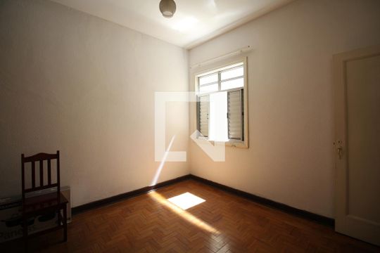 Quarto 2 de casa à venda com 6 quartos, 200m² em Vila Mariana, São Paulo
