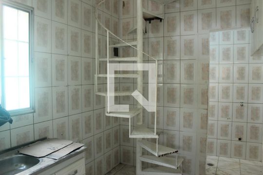 Casa para alugar com 2 quartos, 35m² em Jardim Umuarama, São Paulo