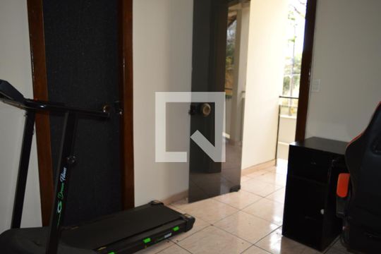 Quarto 3 de casa à venda com 5 quartos, 300m² em Tres Barras, Contagem
