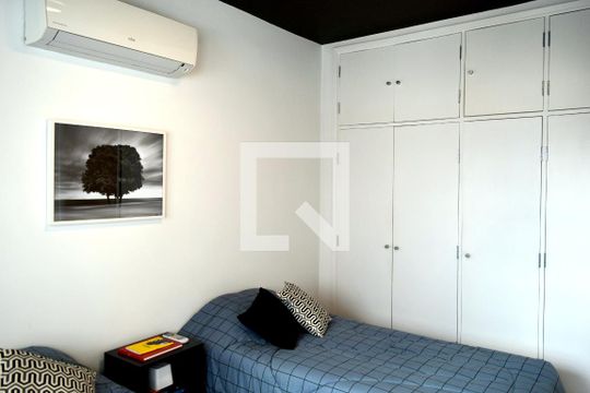 Quarto 2 de apartamento para alugar com 2 quartos, 114m² em Jardim Paulista, São Paulo
