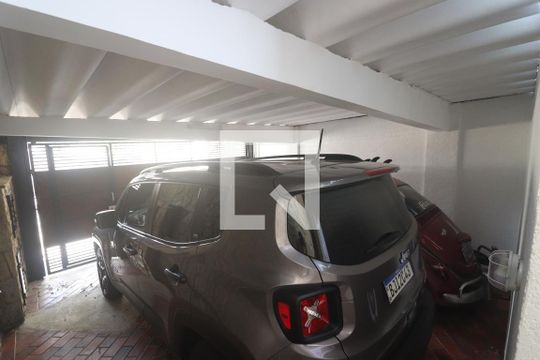 Garagem de casa à venda com 4 quartos, 198m² em Parque Mandaqui, São Paulo