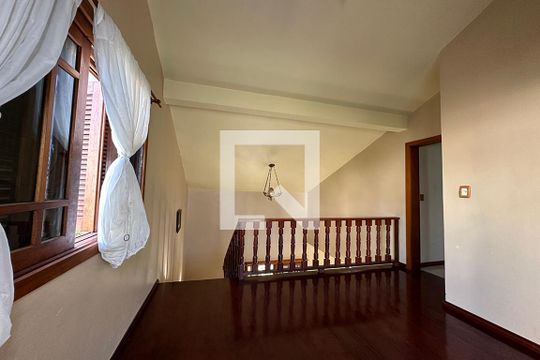 Casa à venda com 3 quartos, 400m² em Rondônia, Novo Hamburgo