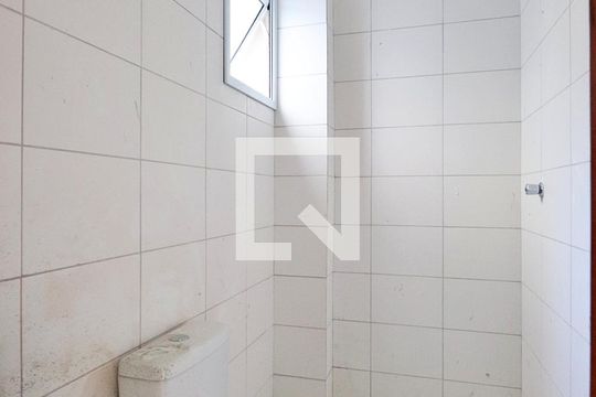 Banheiro de apartamento à venda com 2 quartos, 42m² em Vila Príncipe de Gales, Santo André