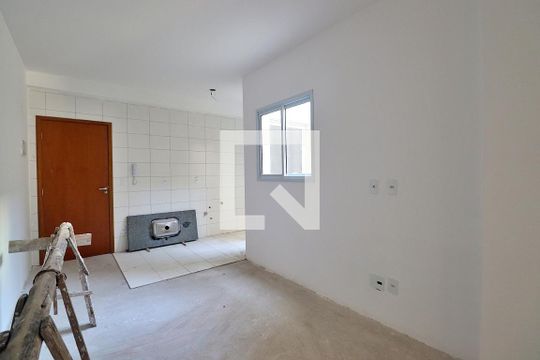 Sala de apartamento à venda com 2 quartos, 42m² em Vila Príncipe de Gales, Santo André