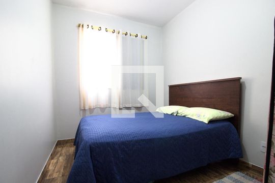 Quarto 2 de apartamento para alugar com 2 quartos, 47m² em Caiapia, Cotia