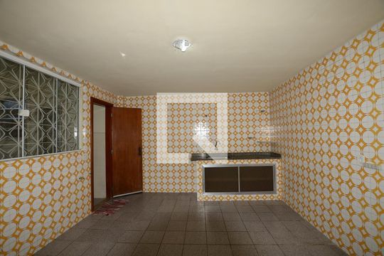 Cozinha de apartamento à venda com 3 quartos, 110m² em Vila Valqueire, Rio de Janeiro