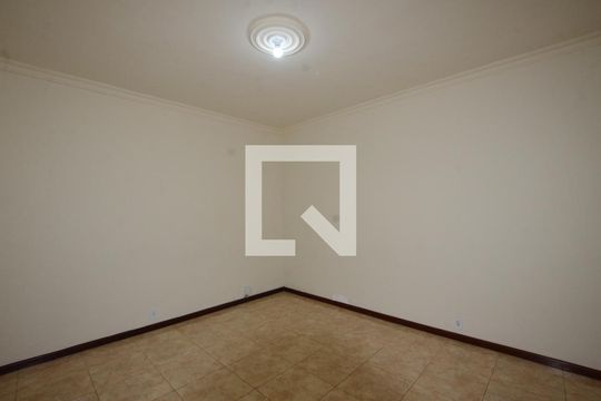 Apartamento à venda com 3 quartos, 110m² em Vila Valqueire, Rio de Janeiro