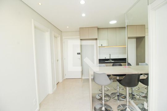 Sala/Cozinha de apartamento à venda com 2 quartos, 34m² em Lapa, São Paulo