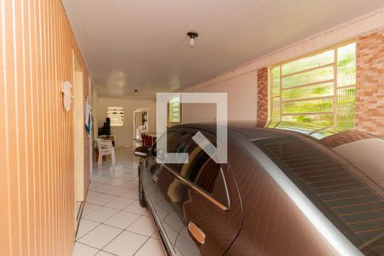 Garagem de casa à venda com 2 quartos, 200m² em Santo Afonso, Novo Hamburgo