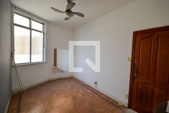 Kitnet/Studio à venda com 1 quarto, 35m² em Rio Comprido, Rio de Janeiro