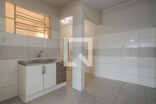 Cozinha e Área de Serviço de apartamento à venda com 2 quartos, 79m² em Cristo Redentor, Porto Alegre