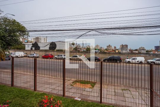 Vista Quarto 1 de apartamento à venda com 2 quartos, 79m² em Cristo Redentor, Porto Alegre
