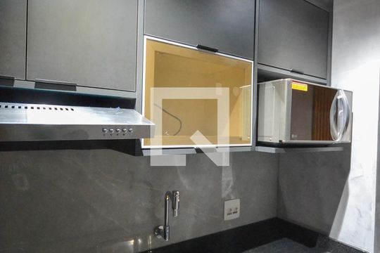 Cozinha de apartamento para alugar com 1 quarto, 35m² em Centro, Nova Iguaçu