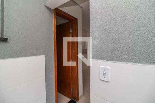Área de Serviço de apartamento para alugar com 2 quartos, 38m² em Vila Dalila, São Paulo