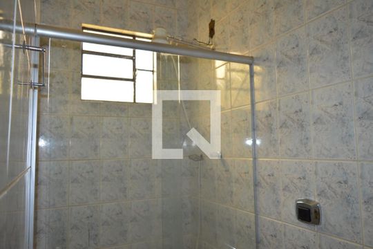 Banheiro de casa à venda com 4 quartos, 180m² em Feijão Miúdo, Contagem