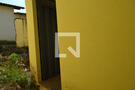 Despensa de casa à venda com 4 quartos, 180m² em Feijão Miúdo, Contagem