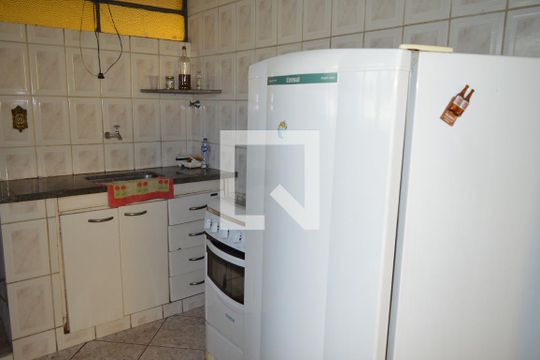 Cozinha de casa à venda com 4 quartos, 180m² em Feijão Miúdo, Contagem