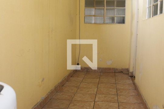 Área de Serviço de casa à venda com 3 quartos, 143m² em Vila Carbone, São Paulo