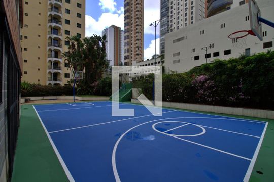 Área comum de apartamento à venda com 3 quartos, 300m² em Vila Suzana, São Paulo