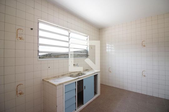 Cozinha 1 de casa à venda com 2 quartos, 50m² em Independência, São Bernardo do Campo