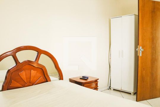 Quarto 3 de casa à venda com 3 quartos, 162m² em Vila Medeiros, São Paulo