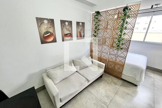 Sala de kitnet/studio para alugar com 1 quarto, 24m² em Santana, São Paulo