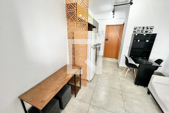 Sala de kitnet/studio para alugar com 1 quarto, 24m² em Santana, São Paulo