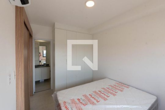 Suíte de apartamento para alugar com 1 quarto, 34m² em Consolação, São Paulo
